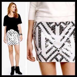 Express sequin stretchy mini skirt